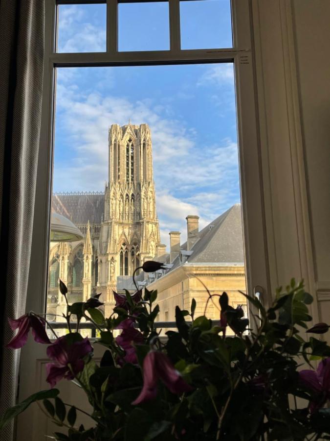 Les Berceaux De La Cathedrale Apartment Реймс Екстериор снимка