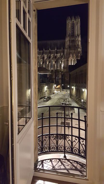 Les Berceaux De La Cathedrale Apartment Реймс Екстериор снимка