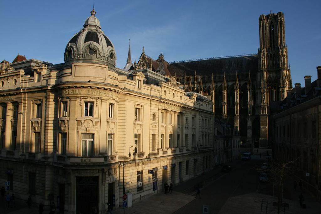 Les Berceaux De La Cathedrale Apartment Реймс Екстериор снимка